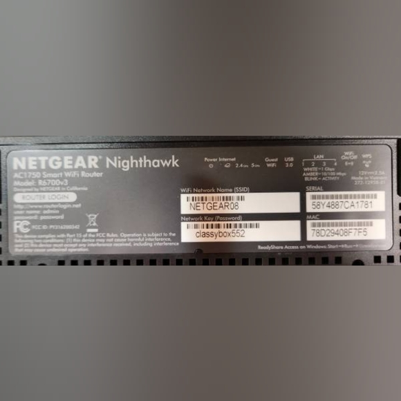 NETGEAR Nighthawk Smart Wi-Fi Router, R6700 - Picture 4 of 7